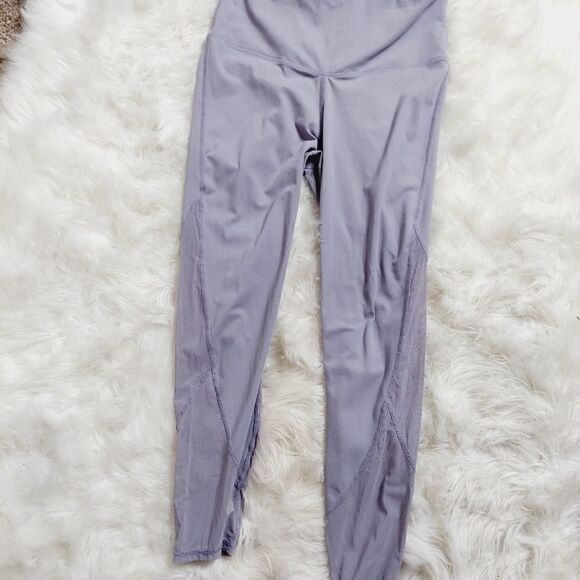Fabletics Lilac Leggings‎ - Picture 8 of 9